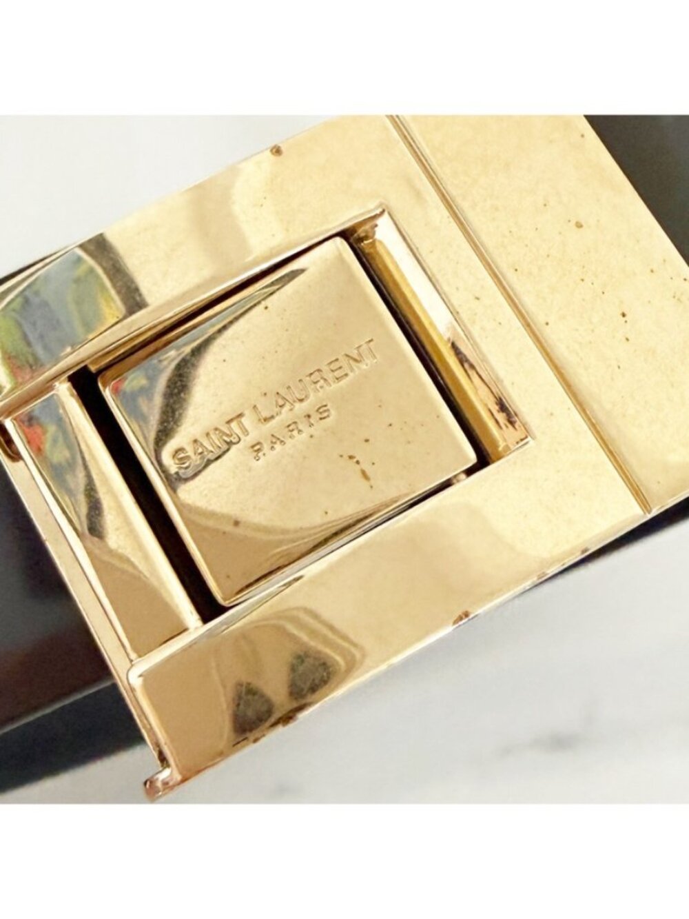 Saint Laurent Patent Leather Belt With Golden Hardware 80 - Picture 2 of 8